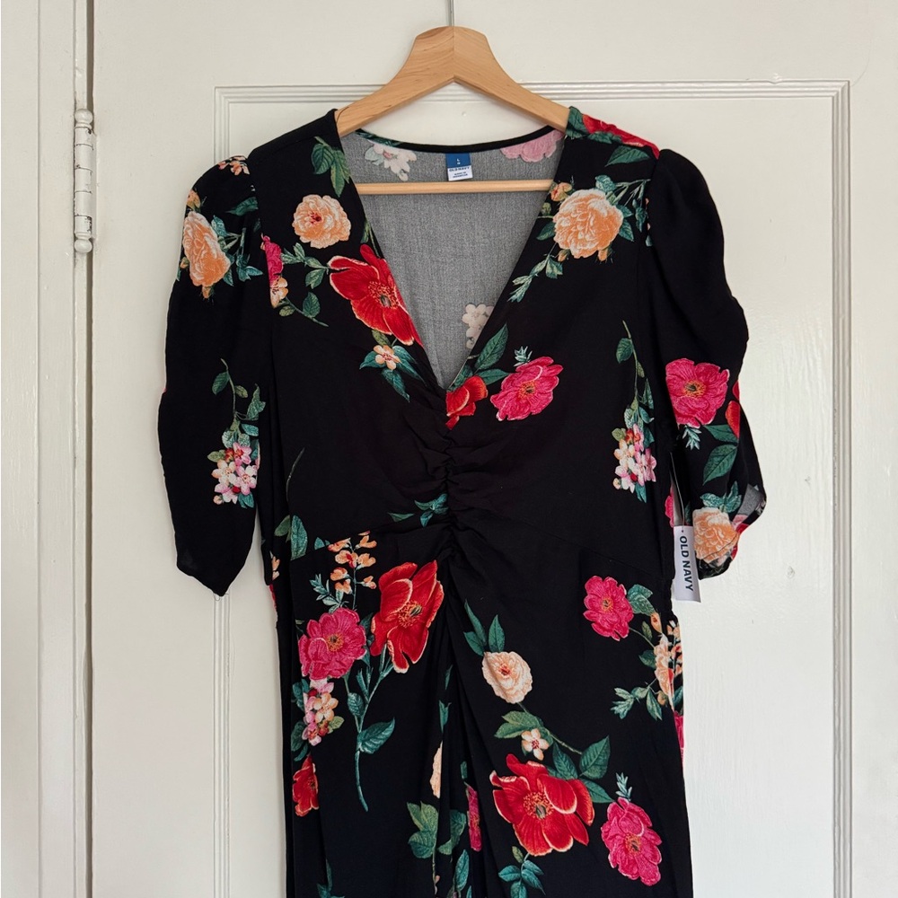 Old Navy | Puff Sleeve Floral Dress